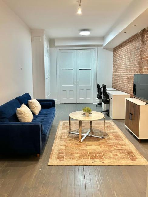 002- Spacious 2B 1B Exposed Brick on Hudson Images_1