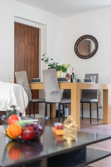 Spacious 2-Bedroom Apartment in Piccadilly 6100P Images_3