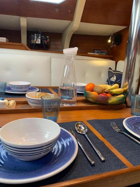 Tiny B is waiting for you! Images_4