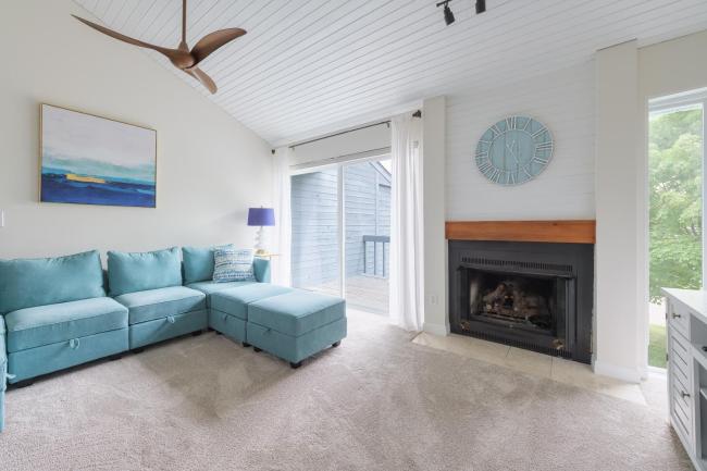 Harborside condo w pool- Walk to downtown and beaches Images_2