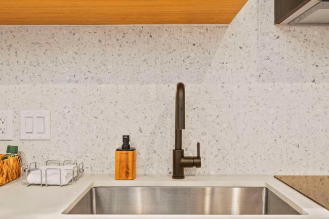 Lux Modern Condo with Gorgeous Ladybird Lake&DT Views Images_2