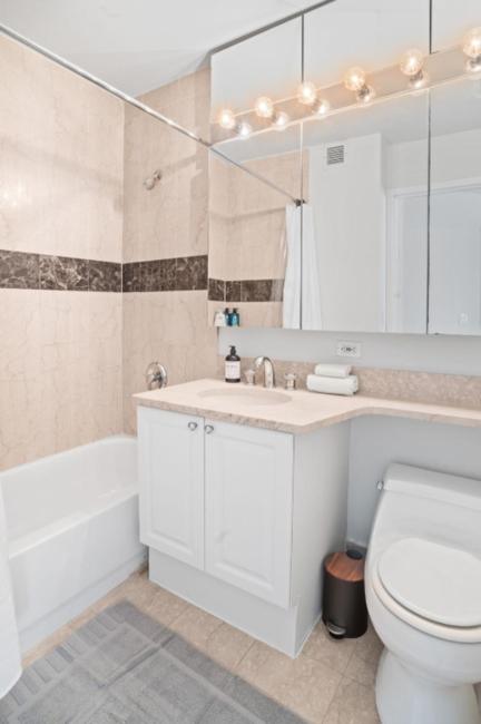 Manhattan Luxury Apartment 9 Images_4