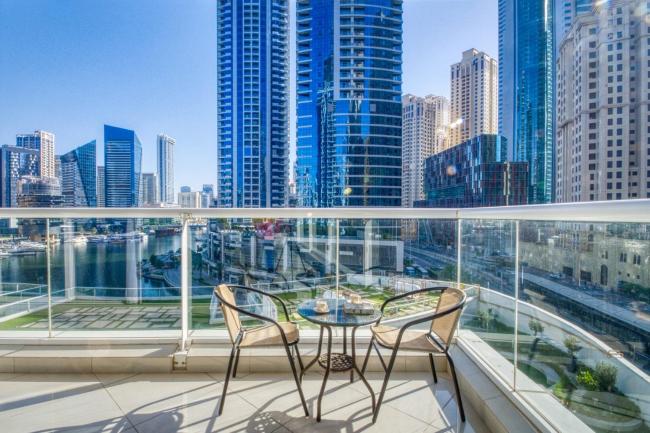 Marina-Front Modern space With Balcony Images_1