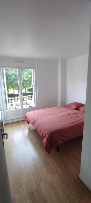 F2 4 Couch Maurepas Idéal JO Images_2