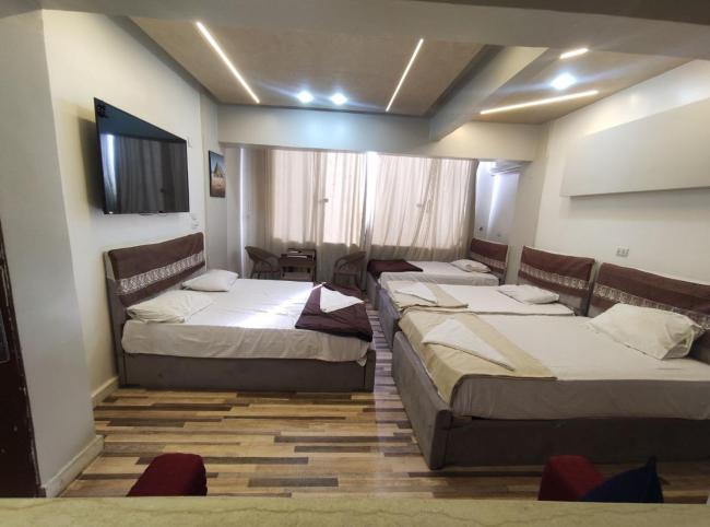 Dark pyramids inn Images_4