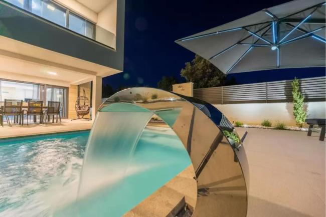 Seaview villa 032 with pool Images_4