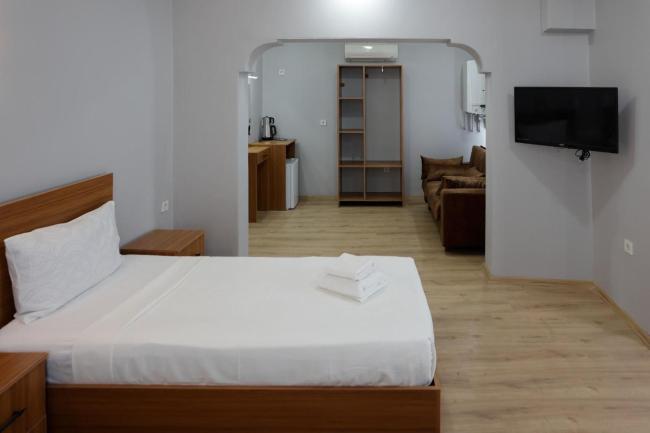 Pio Otel Images_1