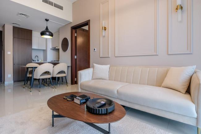 Stylish high floor apartment with Burj View Images_3