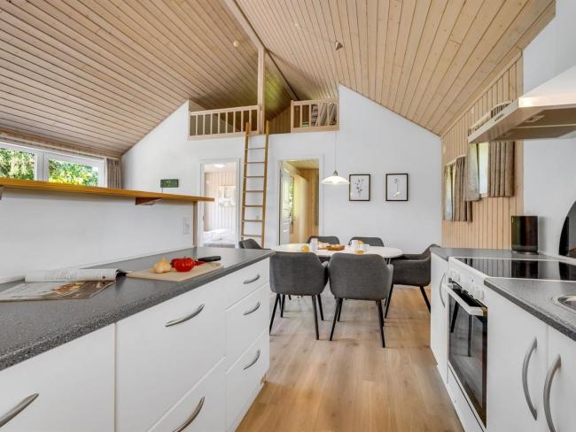Holiday Home Rohan - all inclusive - 700m from the sea by Interhome Images_3