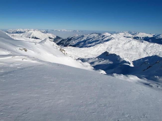 Bergnest Tux Images_5