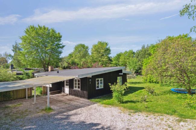 Spacious Summer House With Pool, Images_1