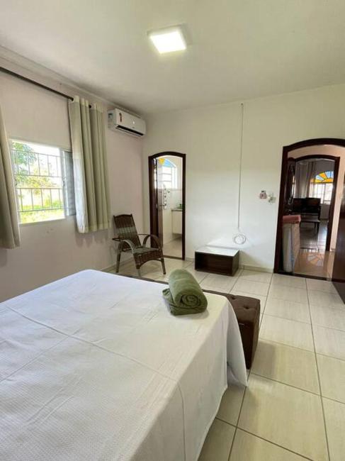 Casa dos Amigos com 4 quartos em São Pedro Images_4