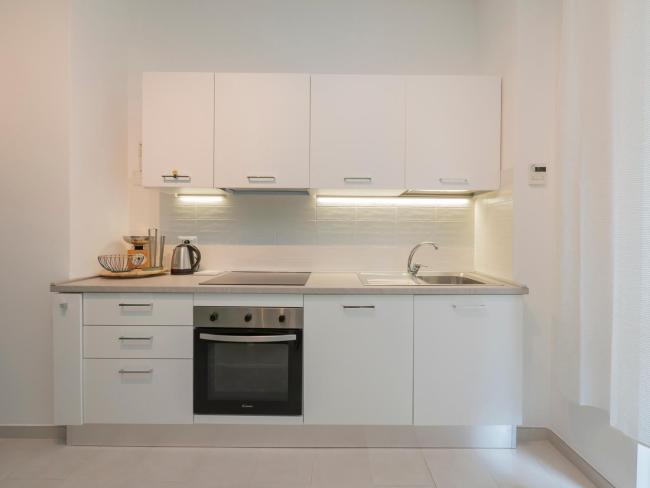 Xenia Apartments - Luminous Suite in Citylife Images_4