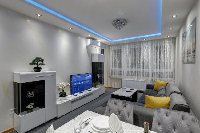 Ivan with private parking Images_2