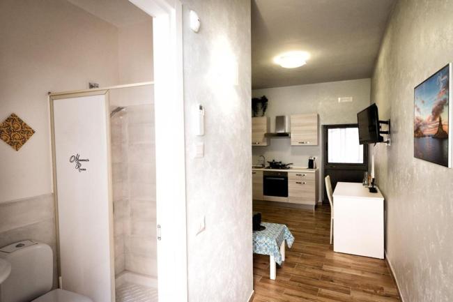 Vicolo Creta Images_1