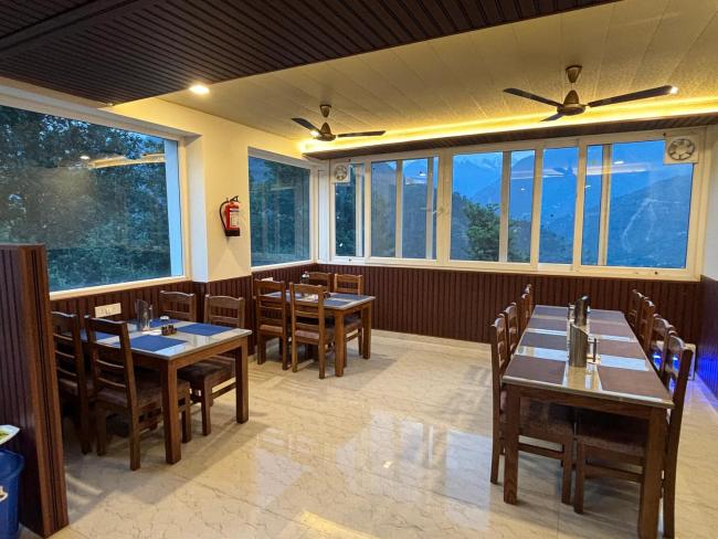 R Narayan pleasant Inn hotel Images_3