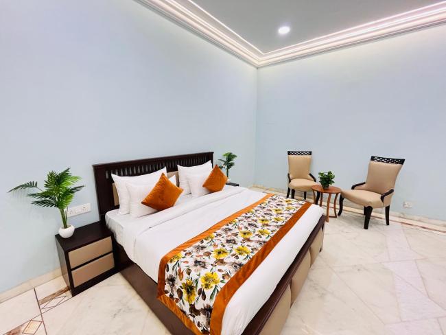 Gulmohar Residency, Hauz Khas New Delhi, Couple Friendly Images_2