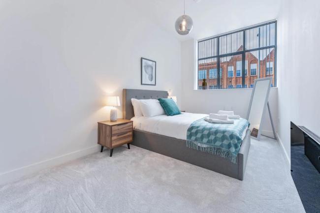 Pass the Keys Flat 4 · Comfy 1 Bedroom: Your Cosy Corner in the City Images_5