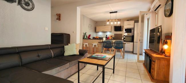 Cozy T2 with garden in Saint-Raphaël Images_4