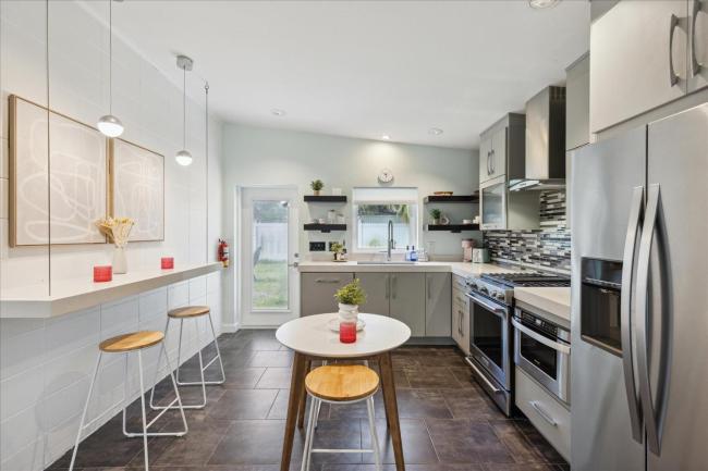 301 N Azure Ln Images_1