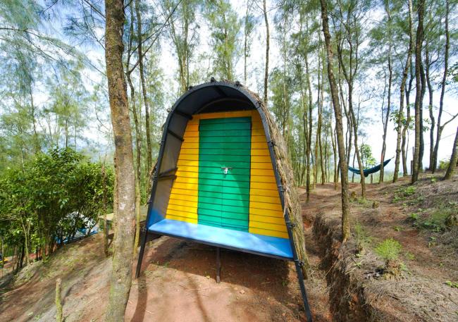 Pine Encamp with Pool by Voye Homes Images_2