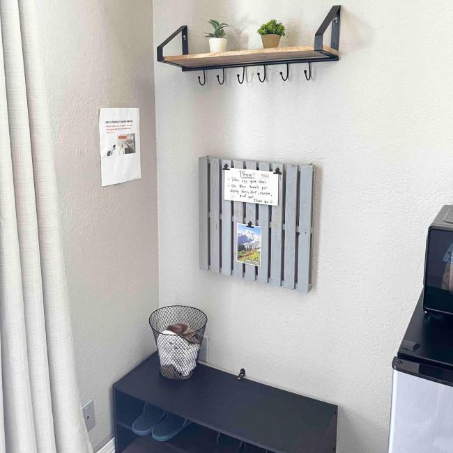 Private Studio with Separate Entrance & Bathroom Images_2