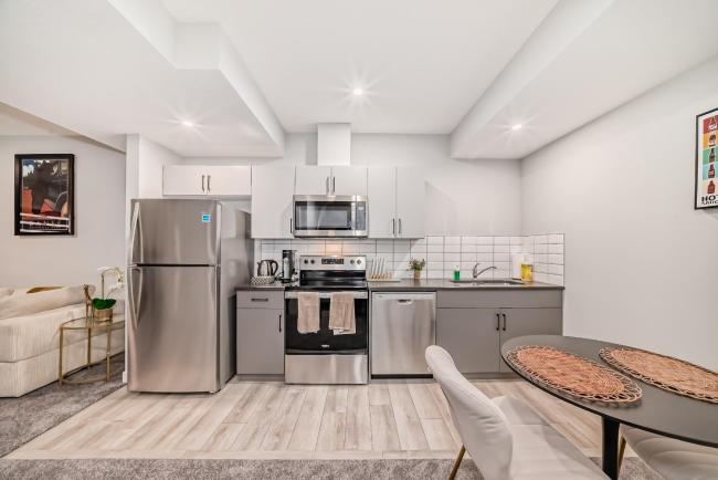 Cozy Basement Suite Images_5