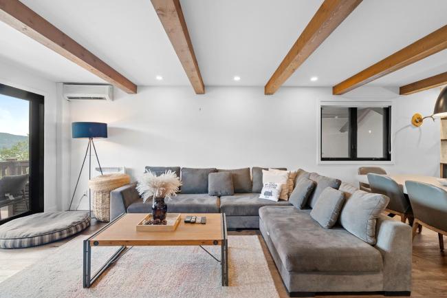 Modern Warm Condo with Views of Mont Tremblant Images_2