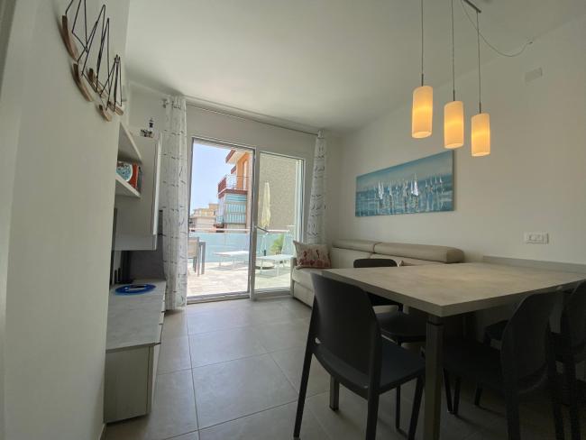 New Luxury Apartment with Pool in Borghetto Images_3