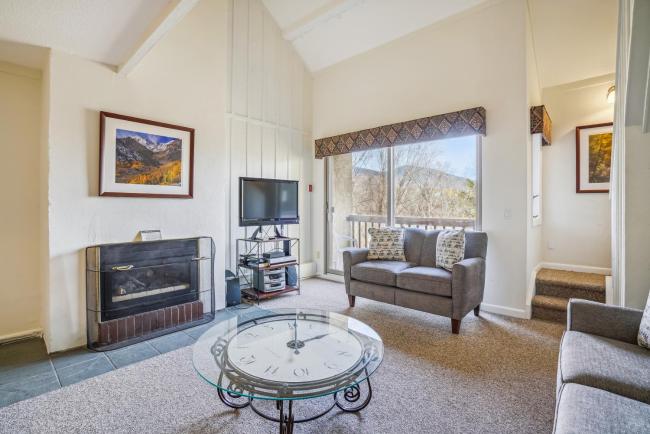 Three bedroom condo, Ski home Whiffletree E7 Images_1