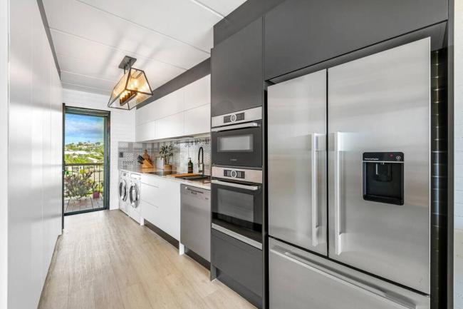 Ocean Views 'Seabreeze on Alex' Images_3