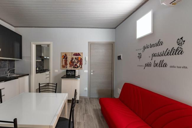 Modern studio in city center city view 46 m² balcony Images_1