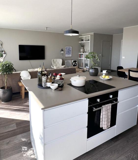 E8 - Cozy 2 BR Apartment in central Reykjavík, with view Images_3