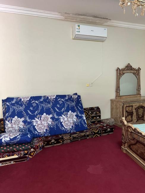 للايجار استراحه خاصه بملعب في النماص Images_3