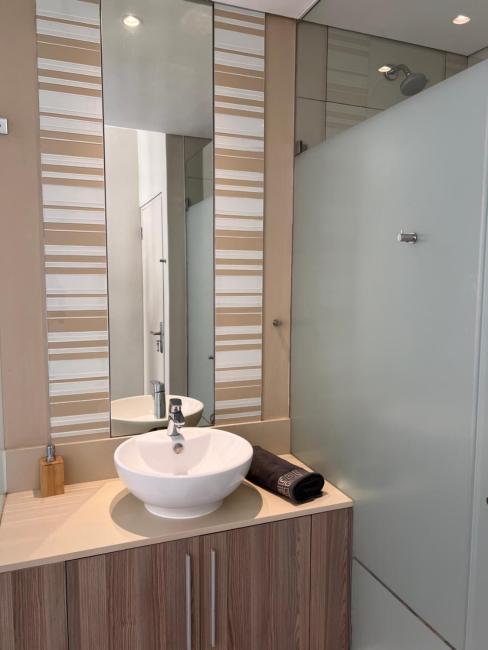 Apartment At The Tyrwhitt Images_5