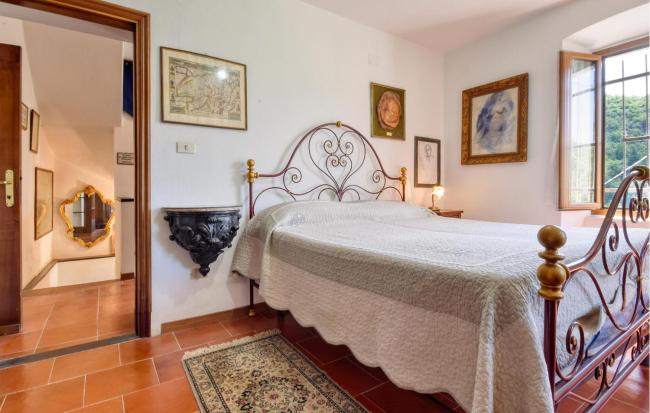 Awesome Apartment In Mezzanego With Wifi Images_5