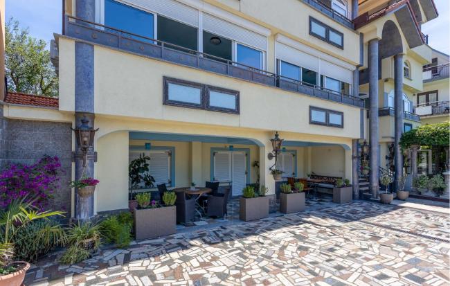 Beautiful Apartment In Selce With Wifi Images_1