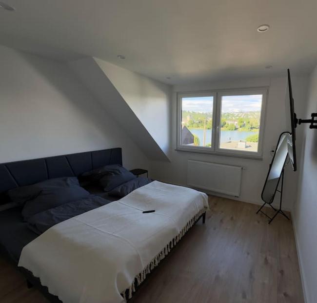 Quartier HT13 Rheinblick Images