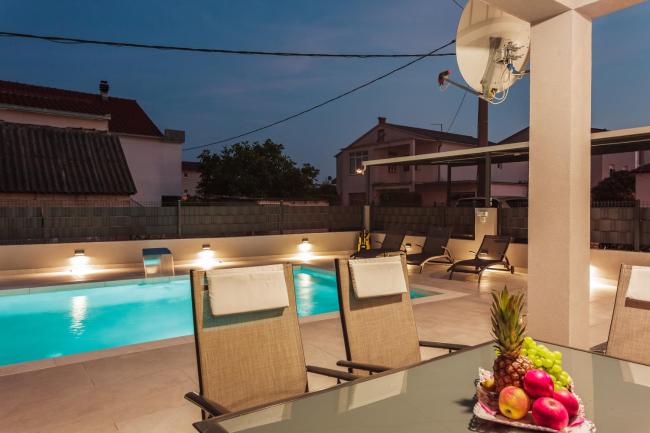 Apartment Ivan with private pool Images_3