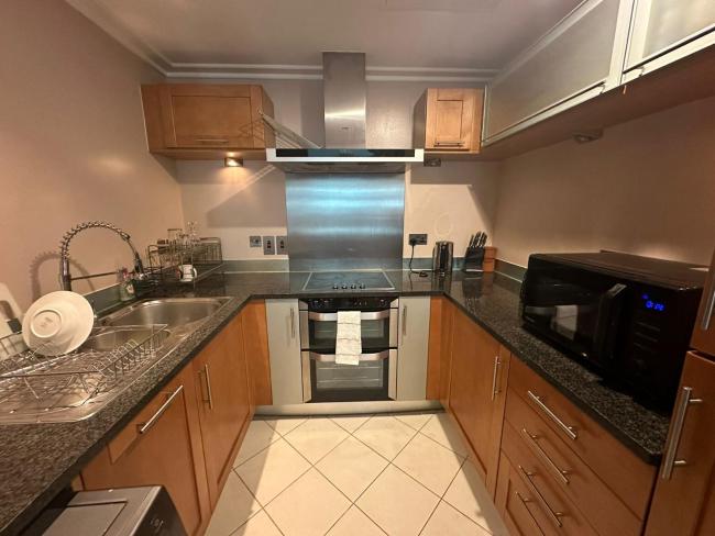 Lakes Apartment In Canary Wharf With An Amazing View With Private Bathrooms Images_5