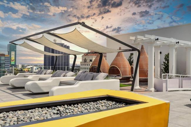 Cozy Apt inSuburbs Very Walkable Area Images_2