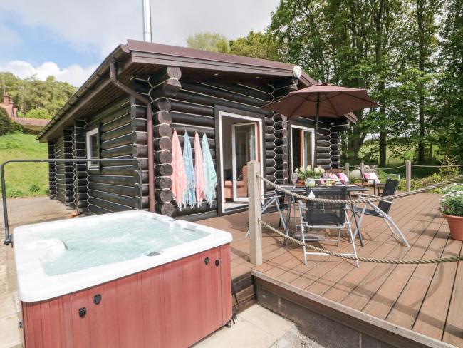 The Log Cabin at Irton Manor Images_2