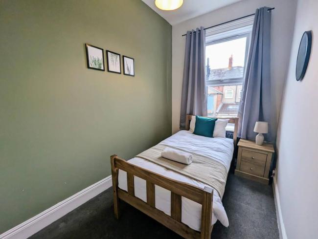 Enjoy 2 Br Spacious Home, 3 Mins From Blyth Images_5