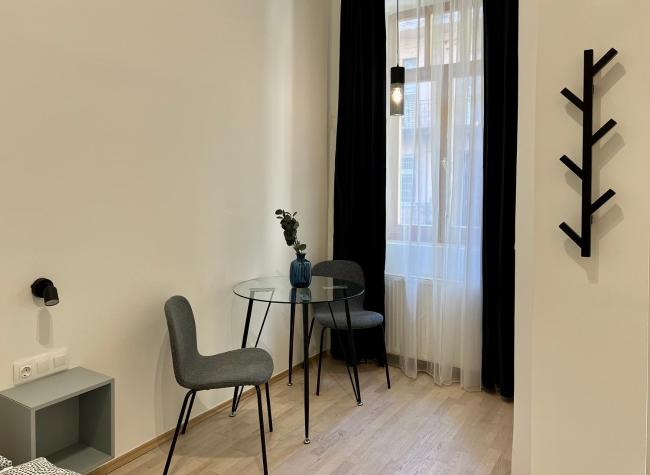 Minimalistic Apartment & Studio in Heart street Images_3