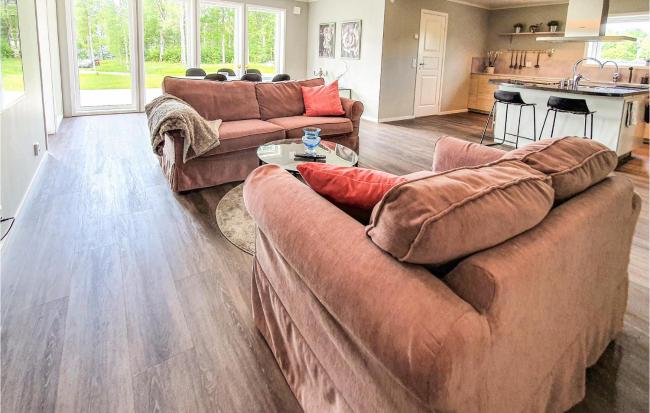 Stunning Home In Lammhult With Wifi Images_4