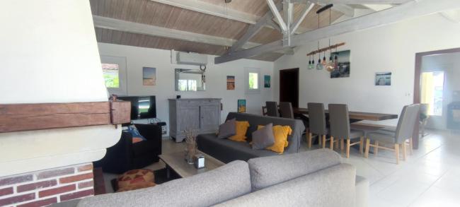 Villa avec piscine Vue mer plage à 300 m en été Images_3