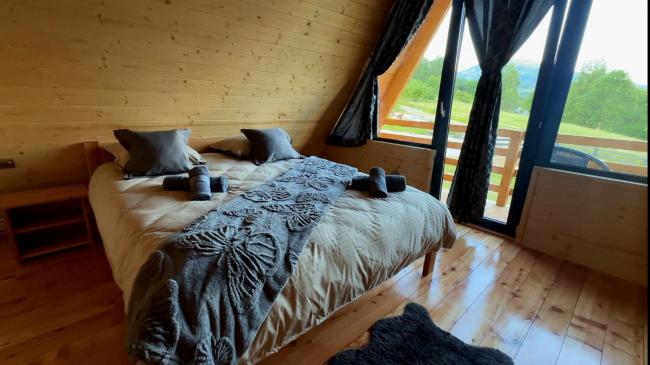 A Frame Panoramic Apuseni Images_5