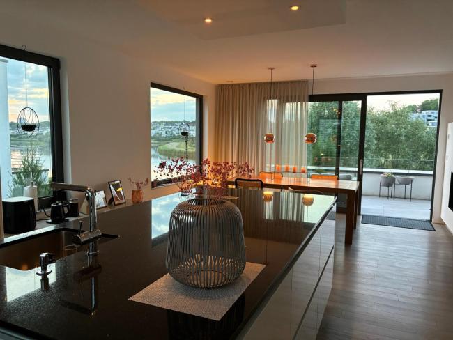 Top Lage direkt am Phoenix-See Images_2