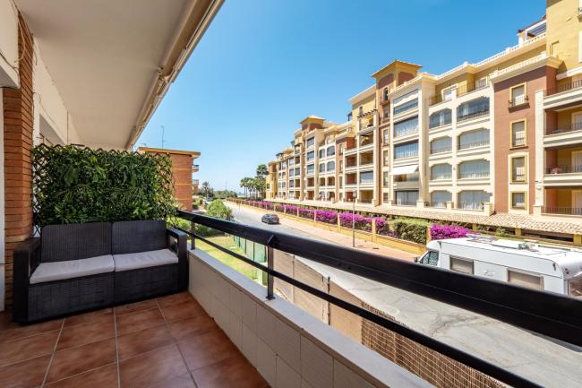 Apartment on the first-beach Images_3
