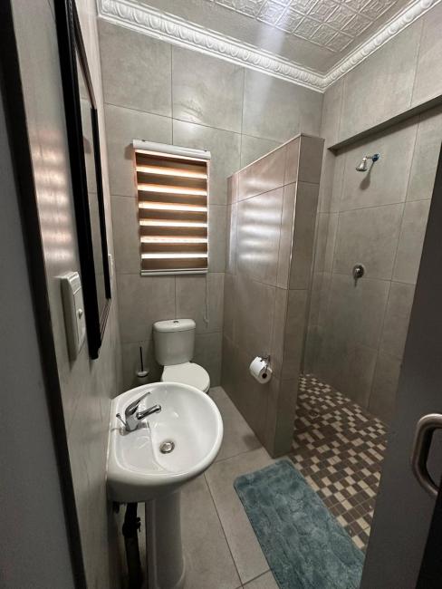 Unit 24, 163 on Bez Images_1